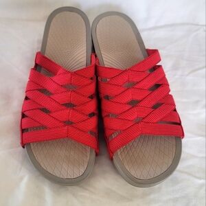 Baretrap Red Slide  On Sandals Women's Size 10